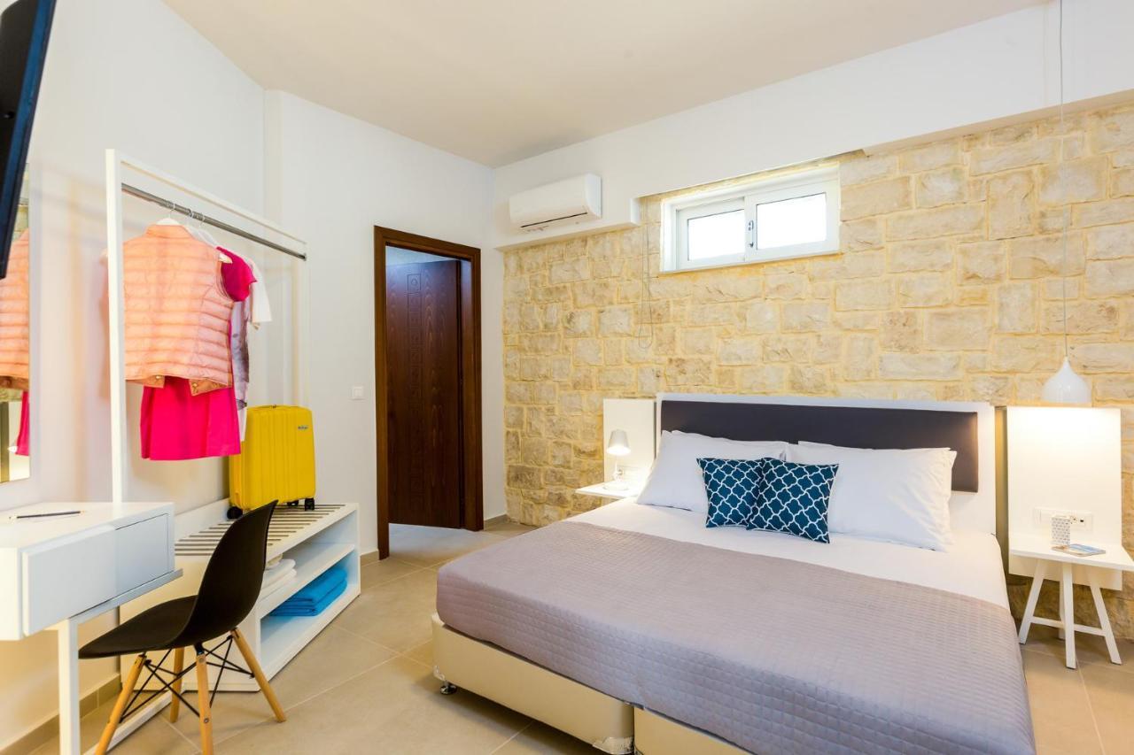 Villa Aelia I Modern & Ideal For Large Groups Galatás 外观 照片